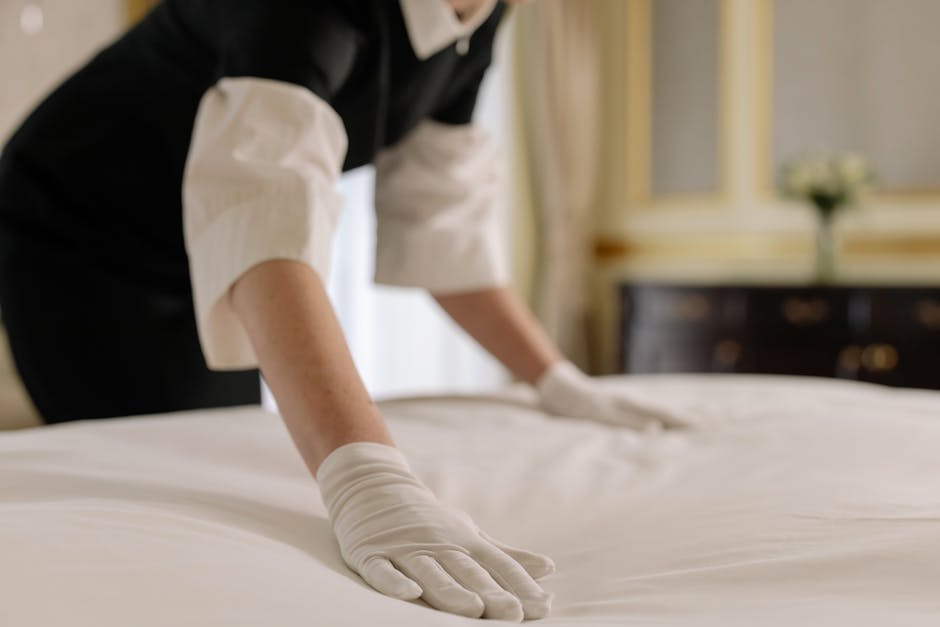 How Monthly Recurring Cleaning Saves Time and Money for Fort Myers Professionals